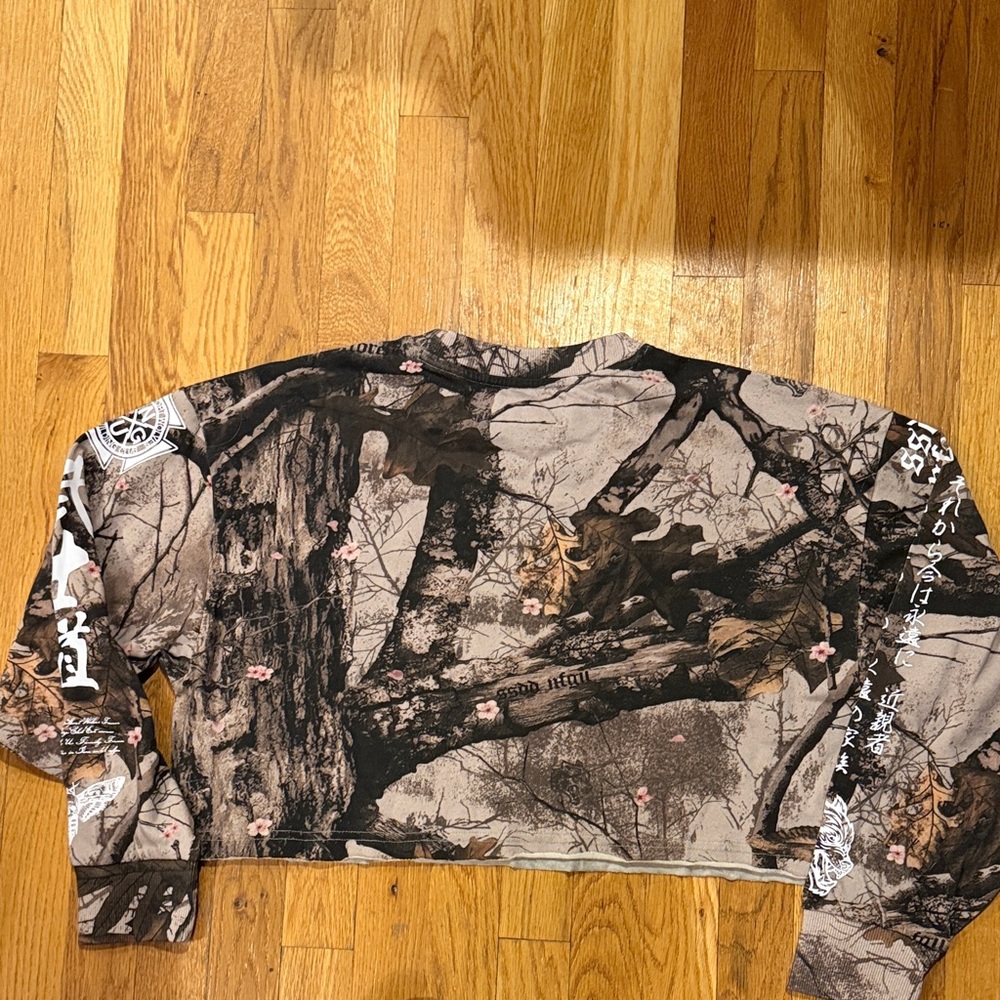 Darc Sport Camouflage Long Sleeve Crop Top - Picture 3 of 3